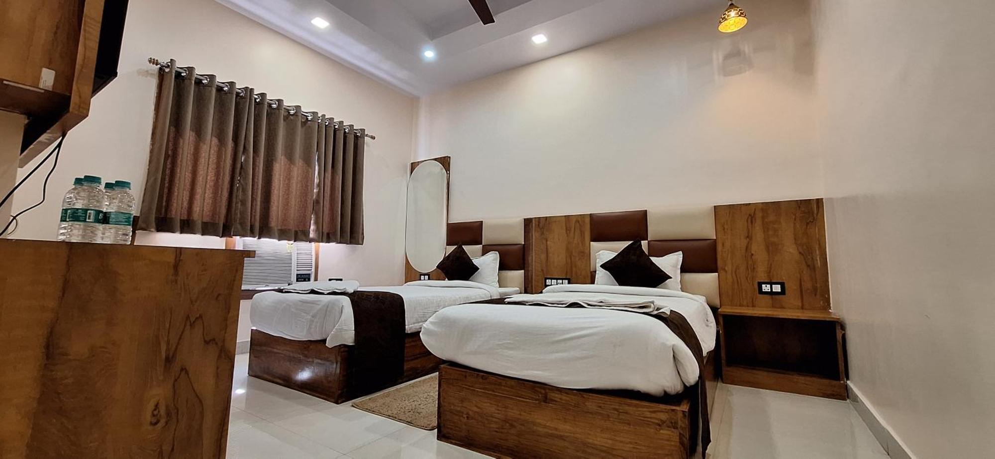 New Sun International & Banquet Hall Jamshedpur Bagian luar foto