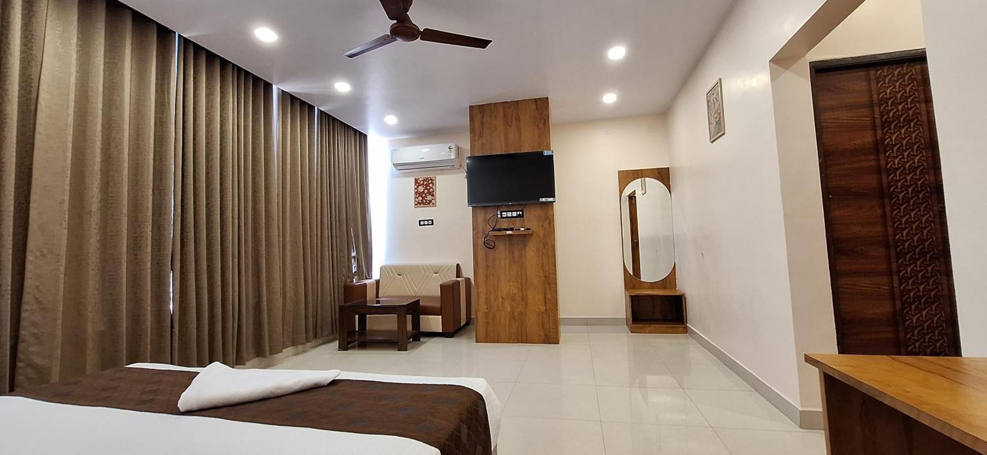 New Sun International & Banquet Hall Jamshedpur Bagian luar foto